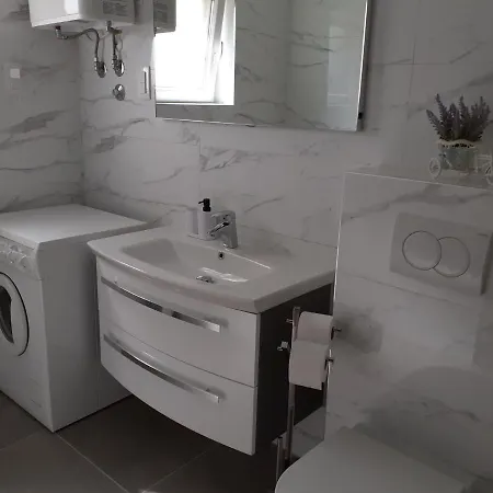 Valens Apartman